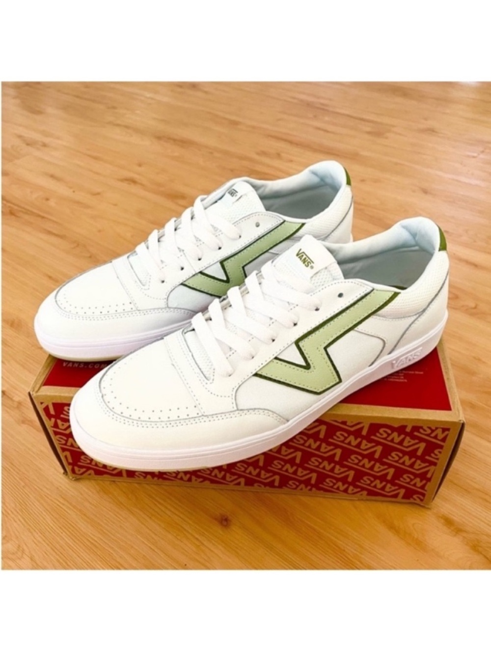Vans Lowland Comfycush
Sport Light
Green Mens 13.0 US